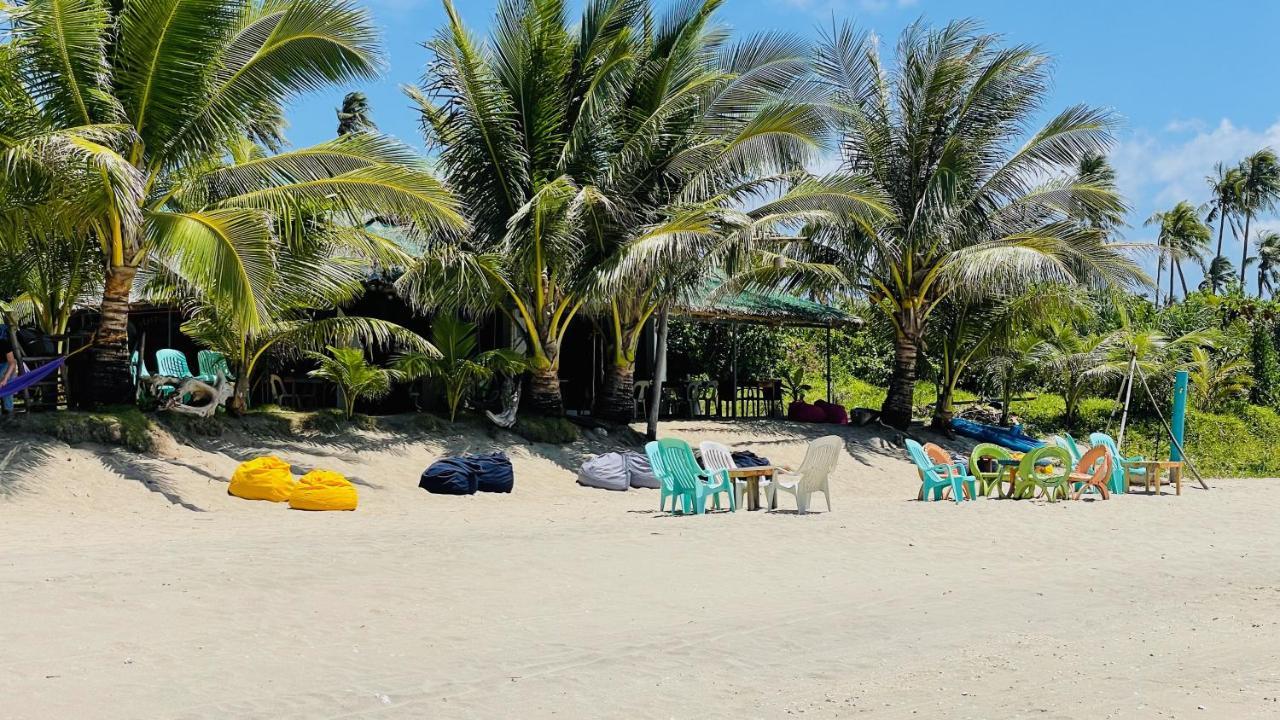 Footprints Beach Resort Agpudlos Bagian luar foto